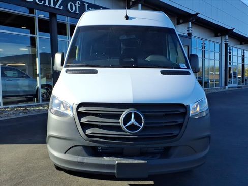 New 2026 Mercedes-Benz Sprinter 144 Cargo image 8