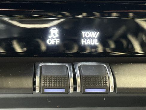Used 2022 RAM 1500 Big Horn AWD/4WD image 30