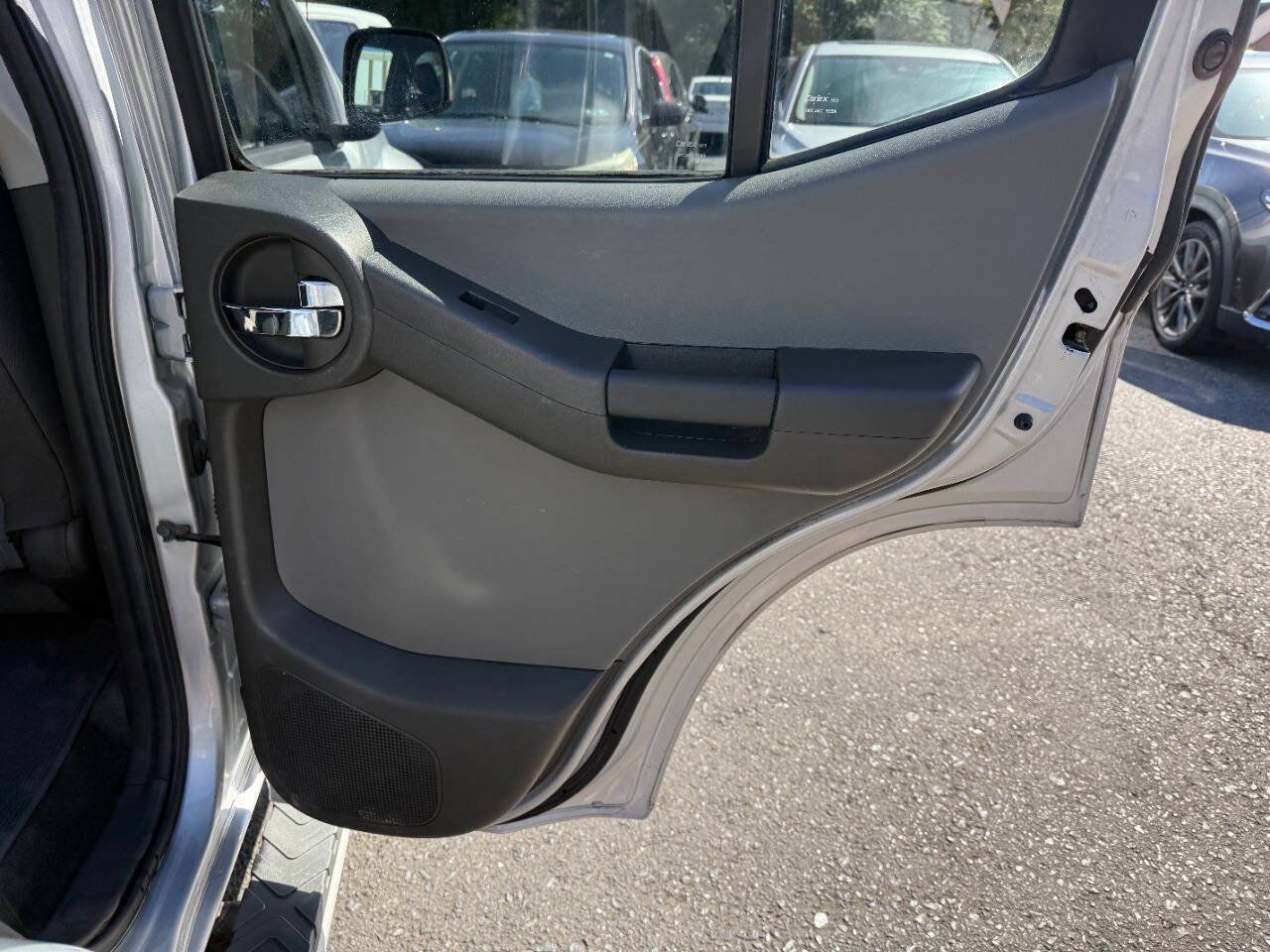 Used 2015 Nissan Xterra S w/ Value Package AWD/4WD image 31
