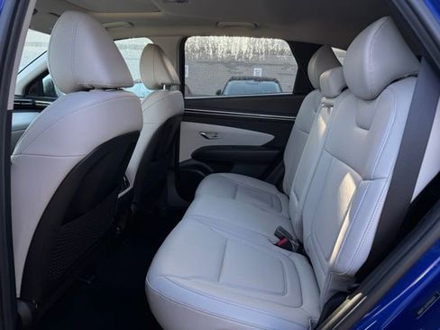 Used 2023 Hyundai Tucson SEL w/ Convenience Package image 18