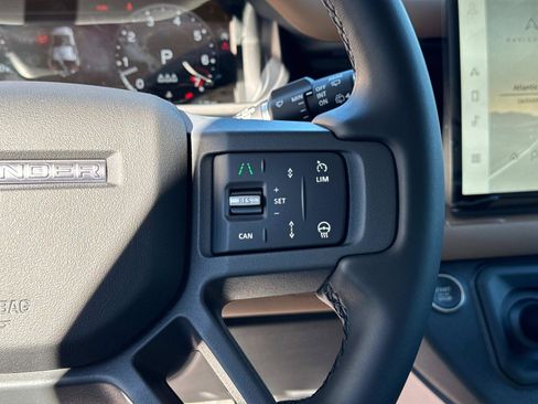 Certified 2025 Land Rover Defender 110 S image 27