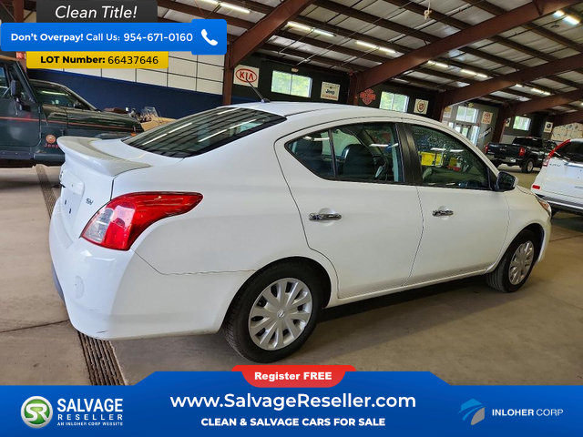 Used 2017 Nissan Versa SV FWD image 4