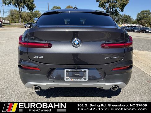 Used 2020 BMW X4 xDrive30i w/ Premium Package image 4