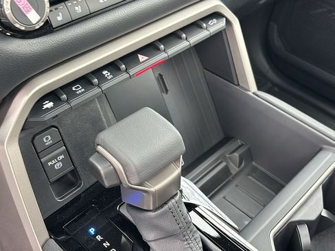 New 2026 Toyota Tundra Limited AWD/4WD image 25