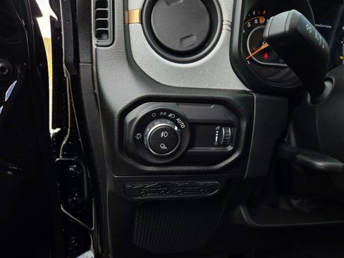 New 2026 Jeep Gladiator Sport AWD/4WD image 13