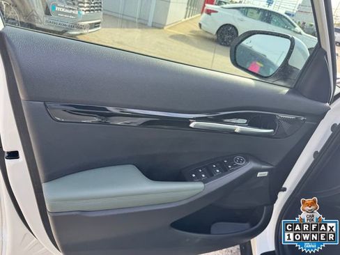 Used 2025 Kia Seltos SX w/ SX Sunroof Package image 19