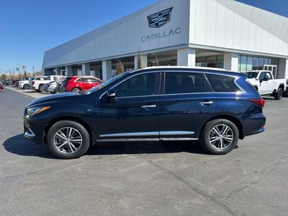 Used 2019 INFINITI QX60 Luxe w/ Essential Package