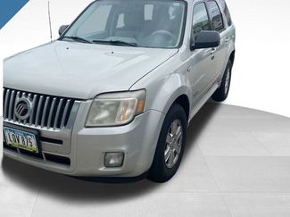 Used 2008 Mercury Mariner 2WD video 1