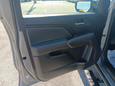 Used 2023 GMC Canyon Elevation RWD image 12