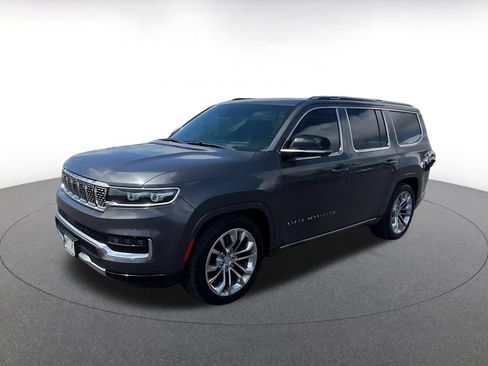 Used 2023 Jeep Grand Wagoneer Series II AWD/4WD image 8