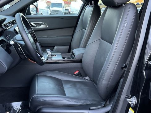 Used 2025 Land Rover Range Rover Velar Dynamic SE image 11