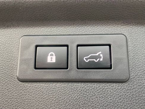 Used 2024 Subaru Forester Limited image 21