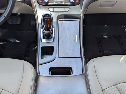 Used 2017 Buick LaCrosse Essence w/ Sun and Shade Package FWD image 18