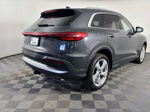 Used 2025 Audi Q5 Premium w/ Premium Plus AWD/4WD image 7