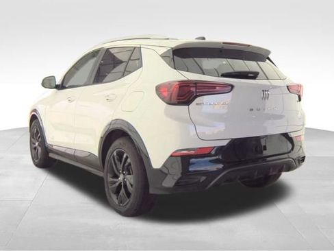Used 2024 Buick Encore GX Sport Touring w/ Comfort Package image 4