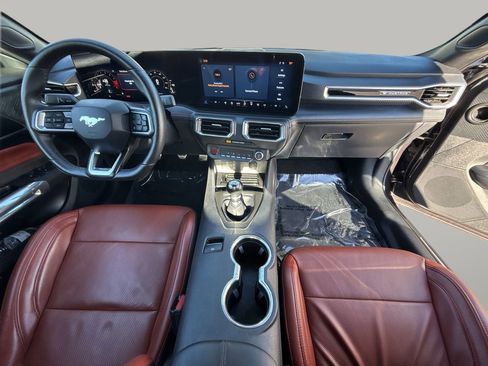 Used 2024 Ford Mustang GT Premium image 8