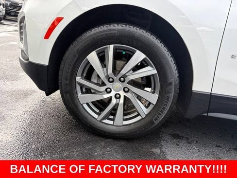 Used 2023 Chevrolet Equinox LT FWD image 9