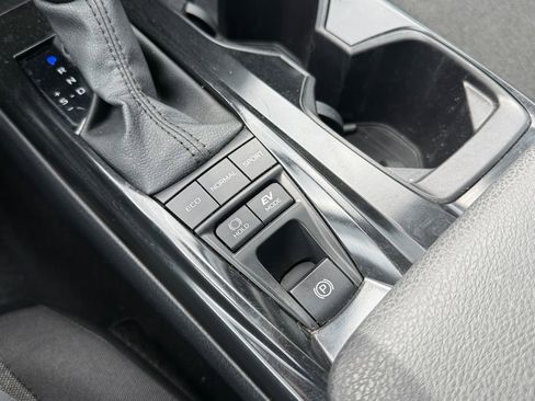 Used 2025 Toyota Camry LE FWD image 36