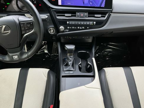 Used 2023 Lexus ES 300h F Sport w/ Accessory Package (Z2) image 11