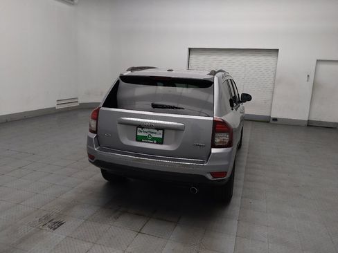 Used 2017 Jeep Compass High Altitude image 7