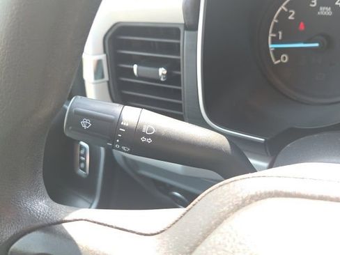 Used 2023 Ford F150 XLT image 44