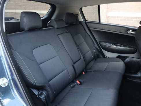 Used 2022 Kia Sportage LX image 24