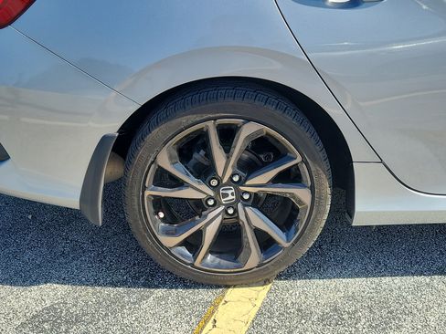 Used 2020 Honda Civic Sport image 5