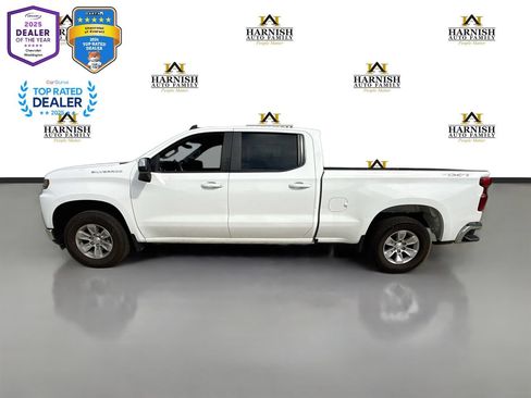 Used 2020 Chevrolet Silverado 1500 LT w/ Trailering Package AWD/4WD image 2