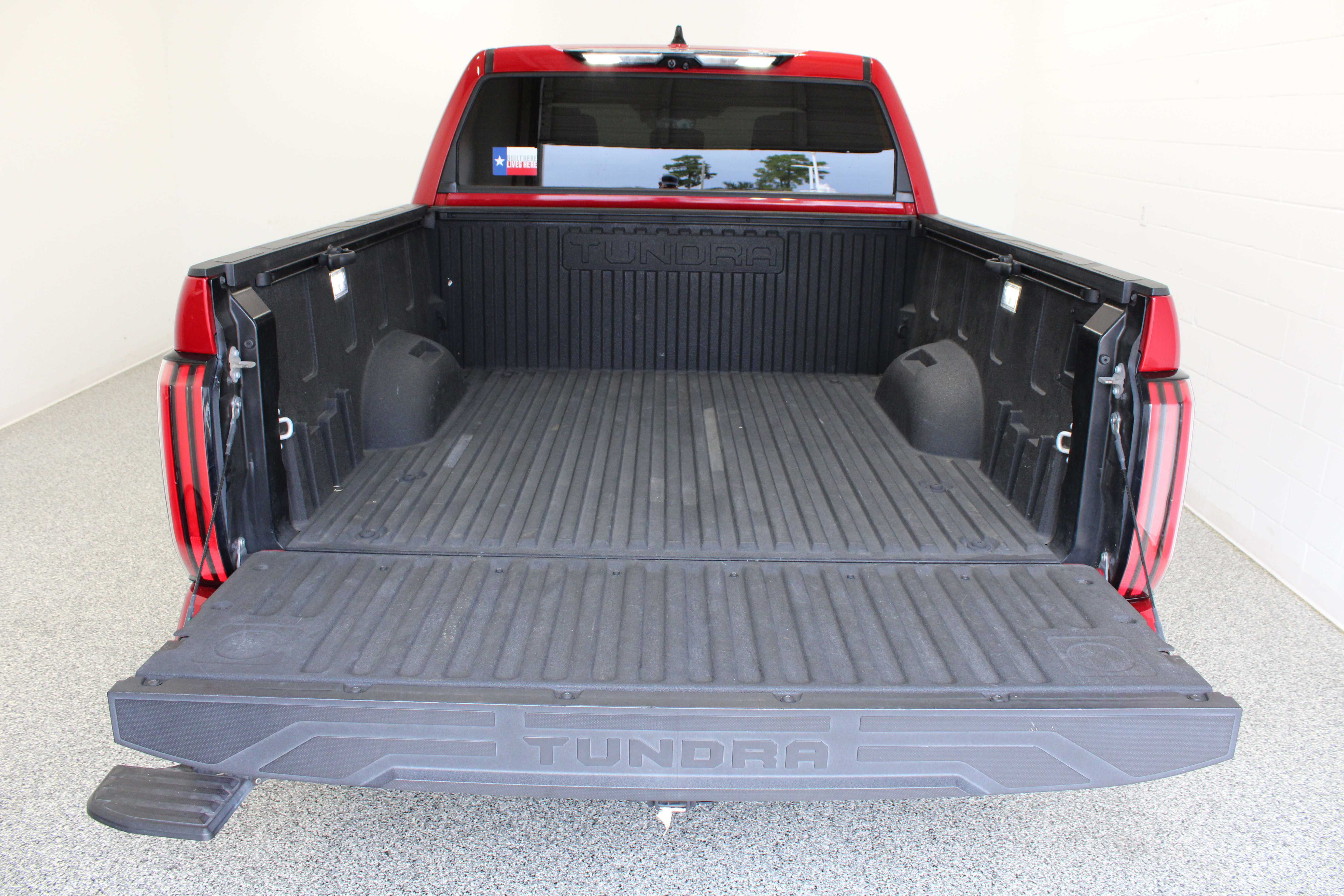 Used 2023 Toyota Tundra 1794 Edition AWD/4WD image 9