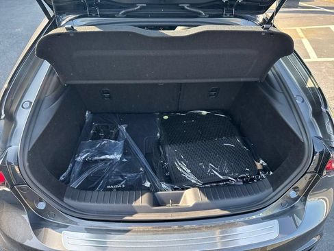 New 2026 MAZDA MAZDA3 s FWD image 28