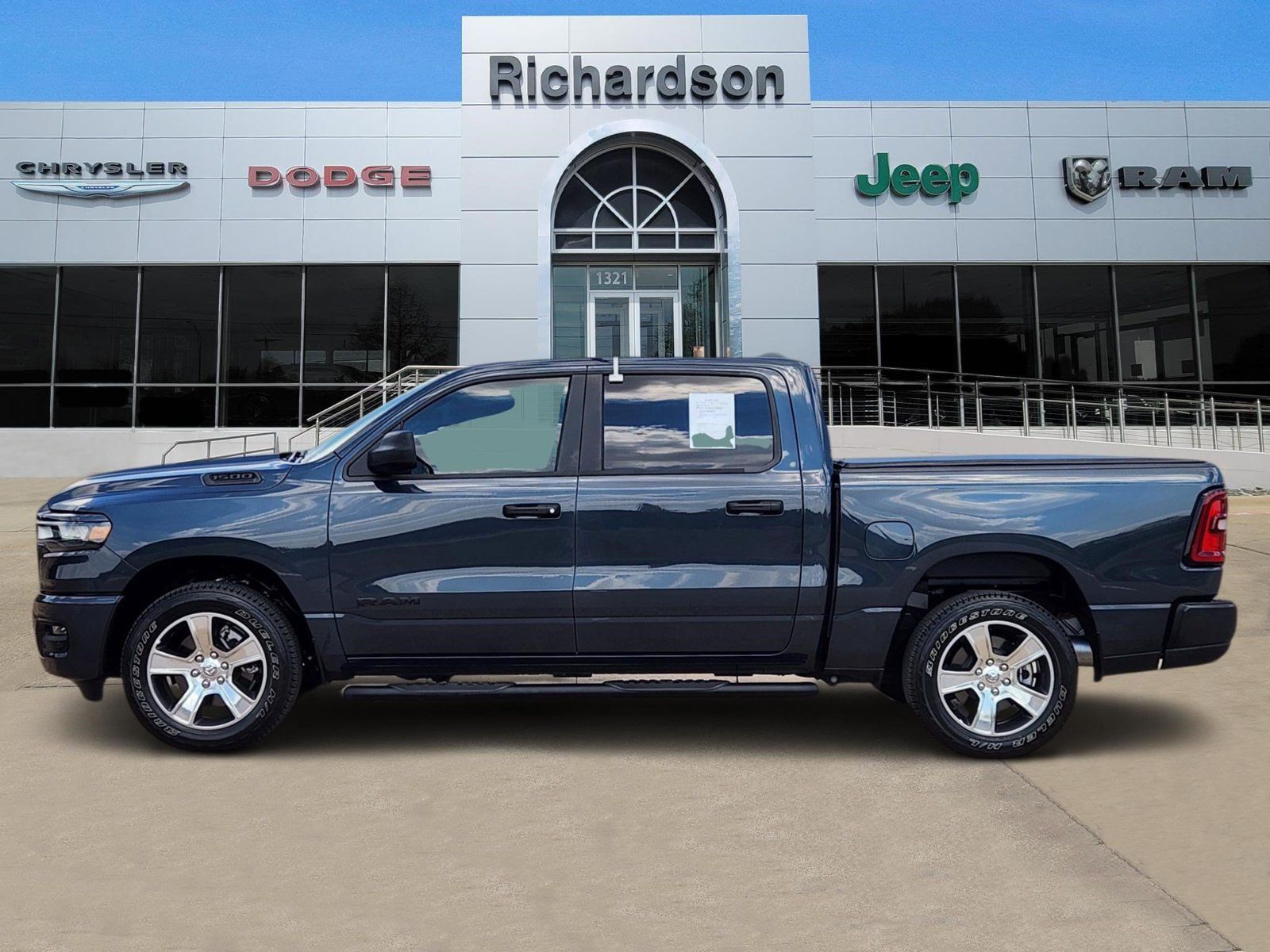 Used 2026 RAM 1500 Express RWD image 3