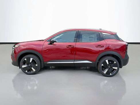 New 2026 Nissan Kicks SR image 5