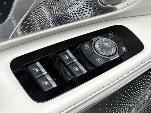 Used 2025 Lincoln Nautilus Black Label AWD/4WD image 27