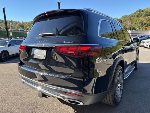 New 2026 Mercedes-Benz GLS 450 4MATIC image 5