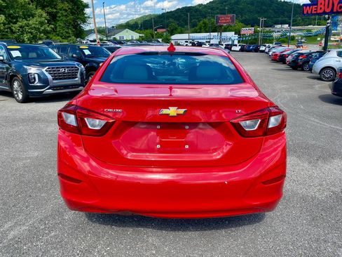 Used 2019 Chevrolet Cruze LT w/ LT Fleet Convenience Package FWD image 6
