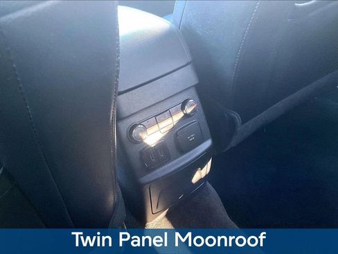 Used 2017 Ford Explorer Limited w/ Class II Trailer Tow Package image 11