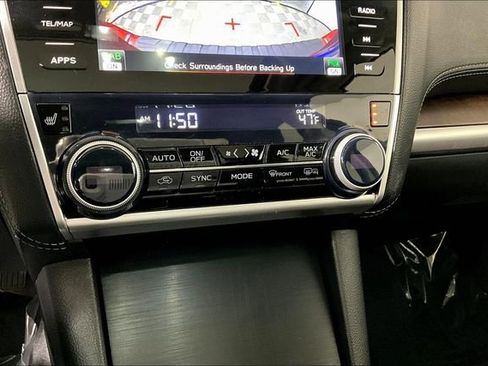 Used 2018 Subaru Outback 2.5i Limited image 32