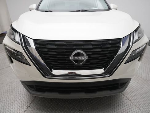 Certified 2023 Nissan Rogue SV w/ SV Premium B Package image 22