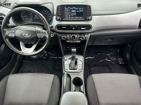 Used 2018 Hyundai Kona SEL image 12