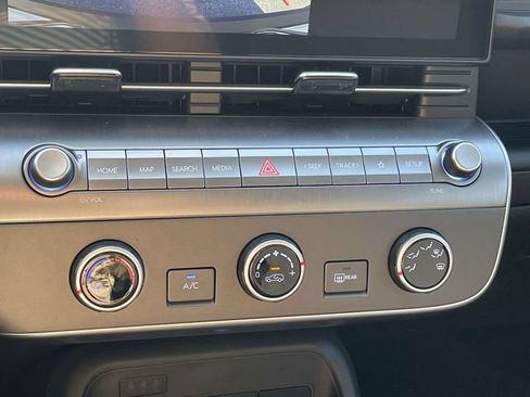 Used 2026 Hyundai Kona SE FWD image 28