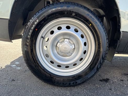 Used 2024 Ford Maverick XL image 34