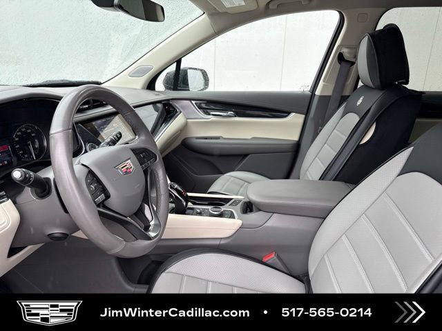 Used 2021 Cadillac XT6 Premium Luxury AWD/4WD image 9