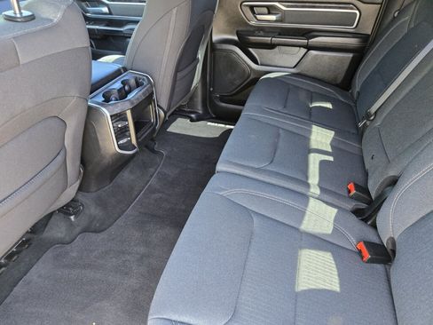 Used 2022 RAM 1500 Big Horn AWD/4WD image 10