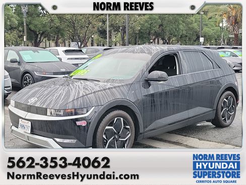 Certified 2024 Hyundai Ioniq 5 SE image 1