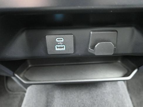 Used 2023 Ford F150 XLT AWD/4WD image 20