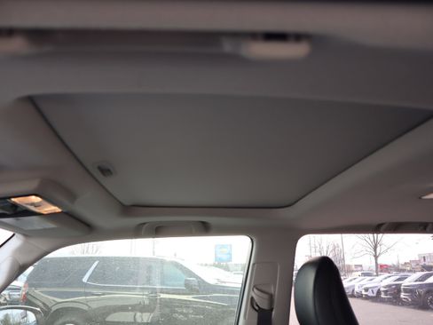 Used 2022 Toyota 4Runner SR5 Premium image 18