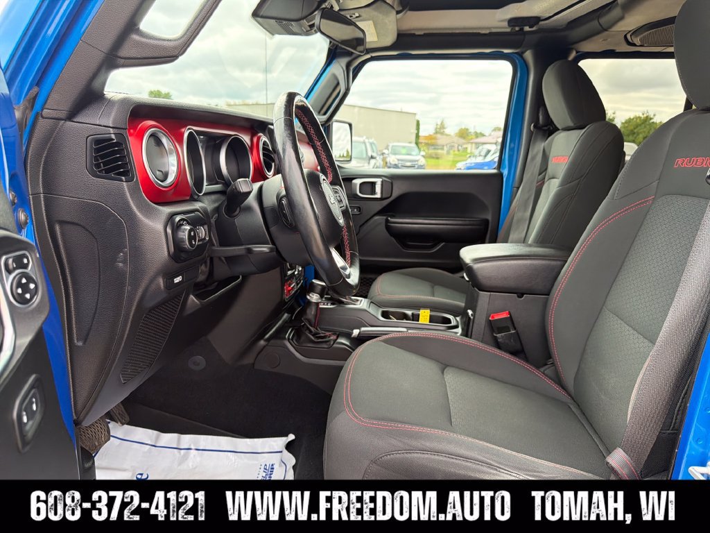 Used 2020 Jeep Gladiator Rubicon w/ LED Lighting Group AWD/4WD image 25