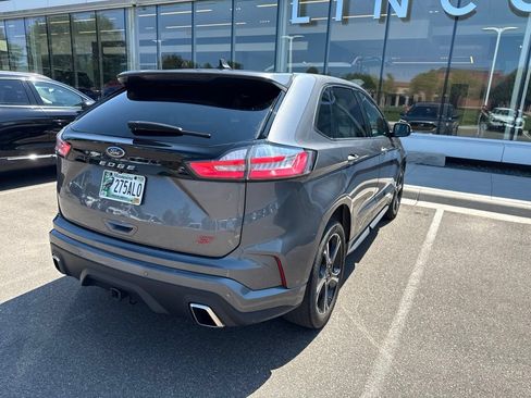 Used 2021 Ford Edge ST w/ Equipment Group 401A AWD/4WD image 2