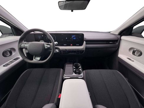 New 2026 Hyundai Ioniq 5 SE image 13