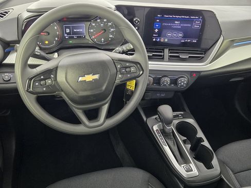 New 2026 Chevrolet Trax LS w/ Driver Confidence Package FWD image 28